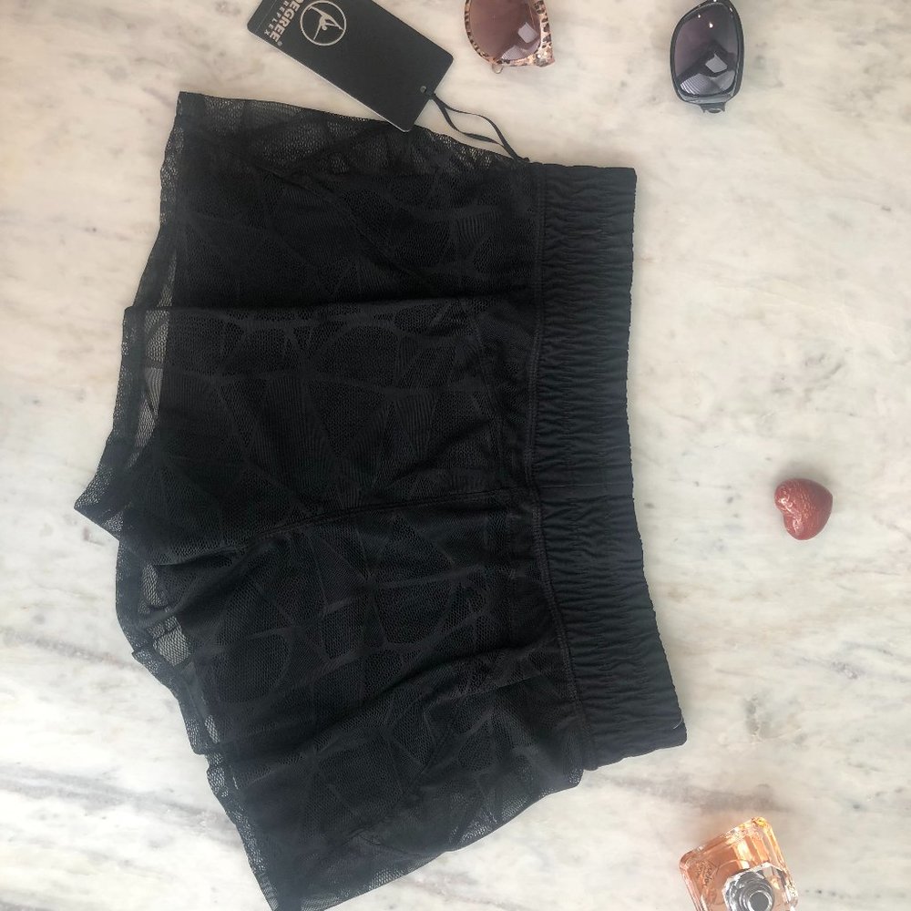 90 Degree by Reflex Black Lace Shorts - Size L
